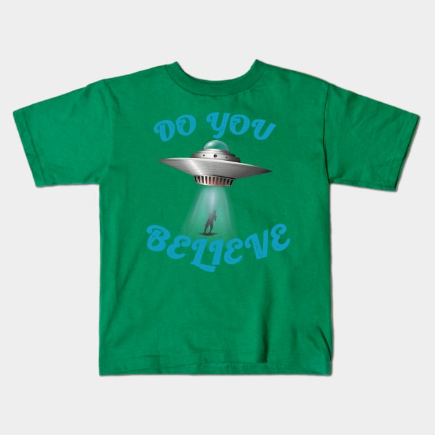 UFO Day Kids T-Shirt by CandD